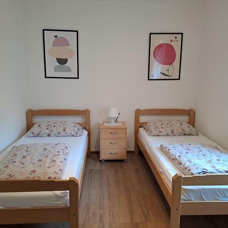 Aida Apartment โนวีวีโนดอลสกี ภายนอก รูปภาพ